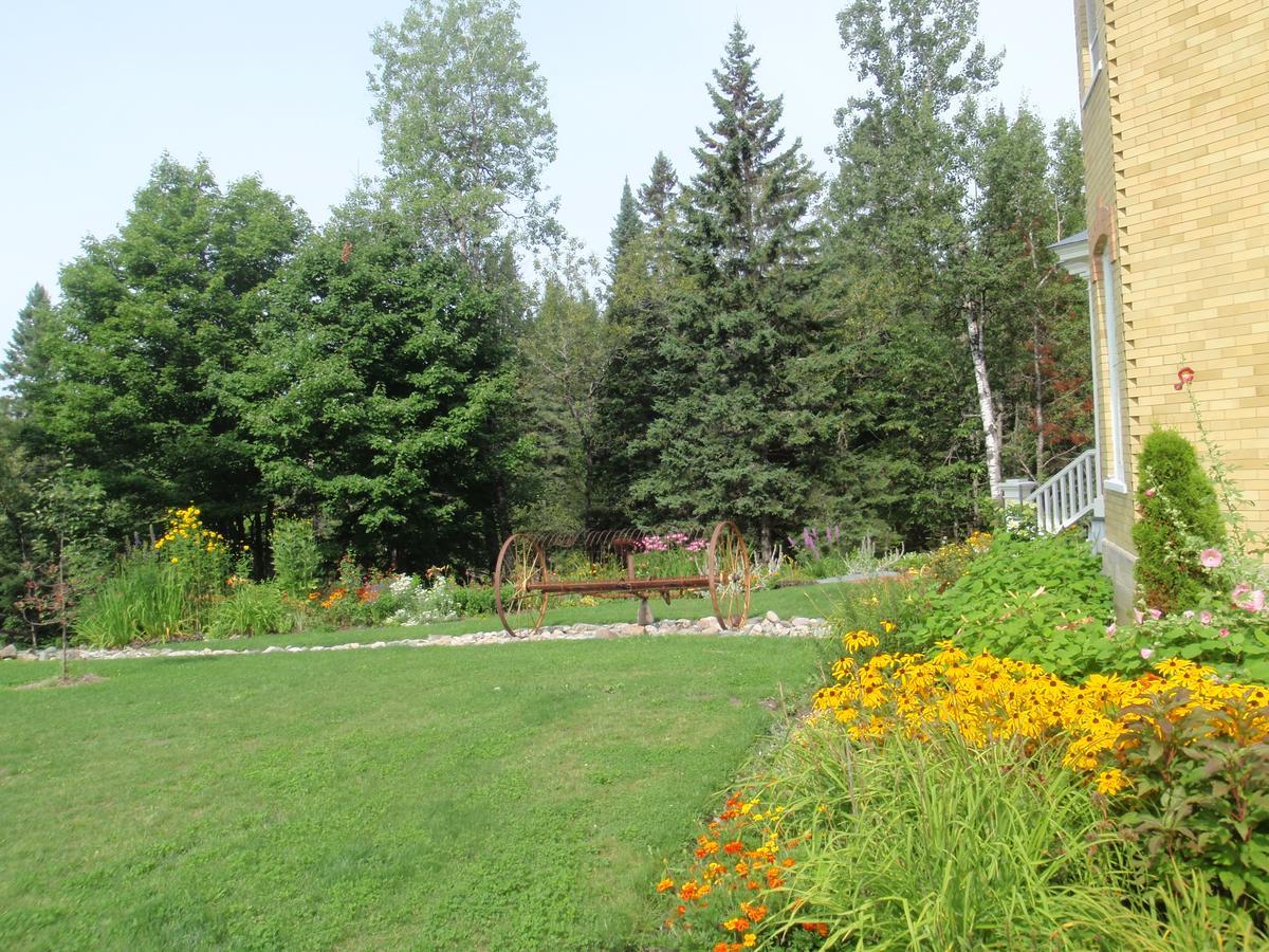 Auberge Taylor Manor Saint-Georges Exterior foto
